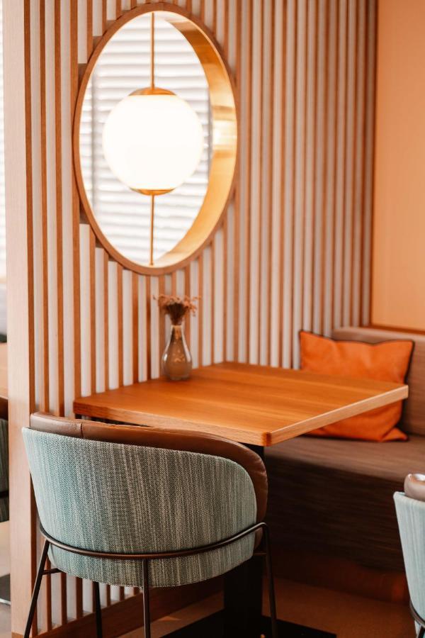 Astra Maris Apartments ビューズム エクステリア 写真